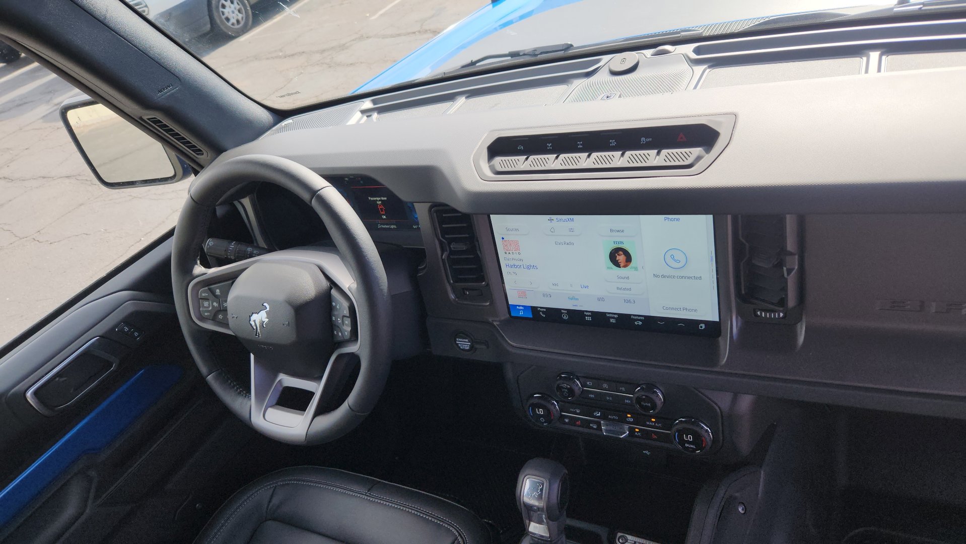 New 2025 Ford Bronco Badlands image 25