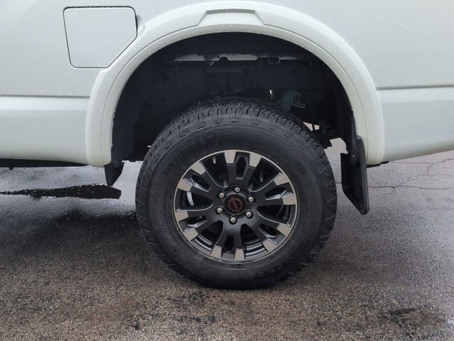 Used 2024 Nissan Titan PRO-4X w/ Pro-4x Convenience Package image 36