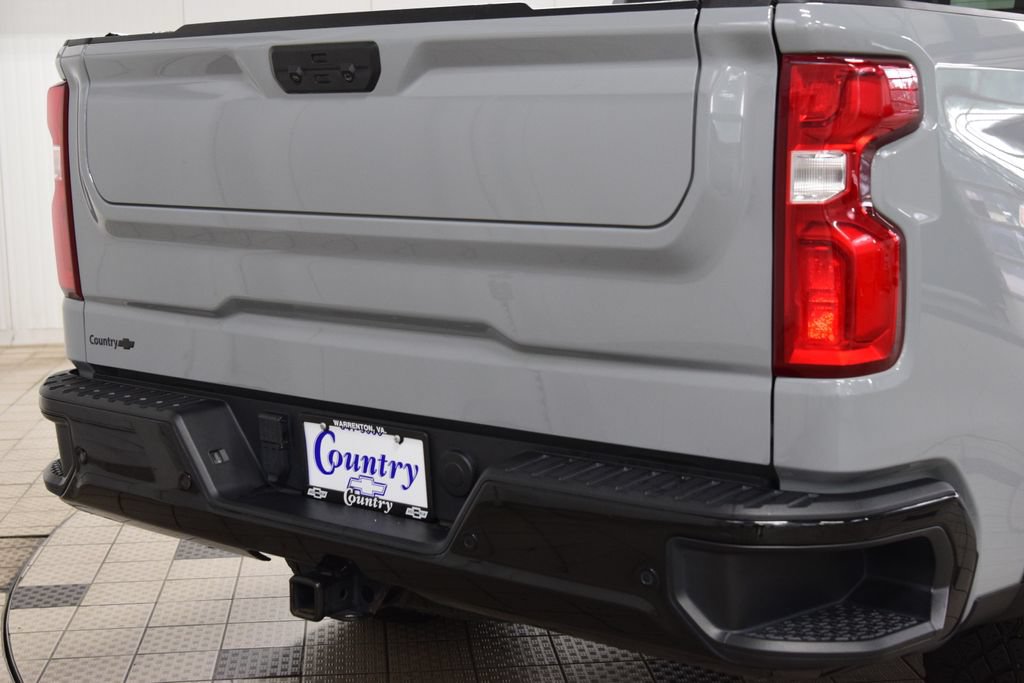 Used 2024 Chevrolet Silverado 1500 ZR2 w/ Technology Package AWD/4WD image 26
