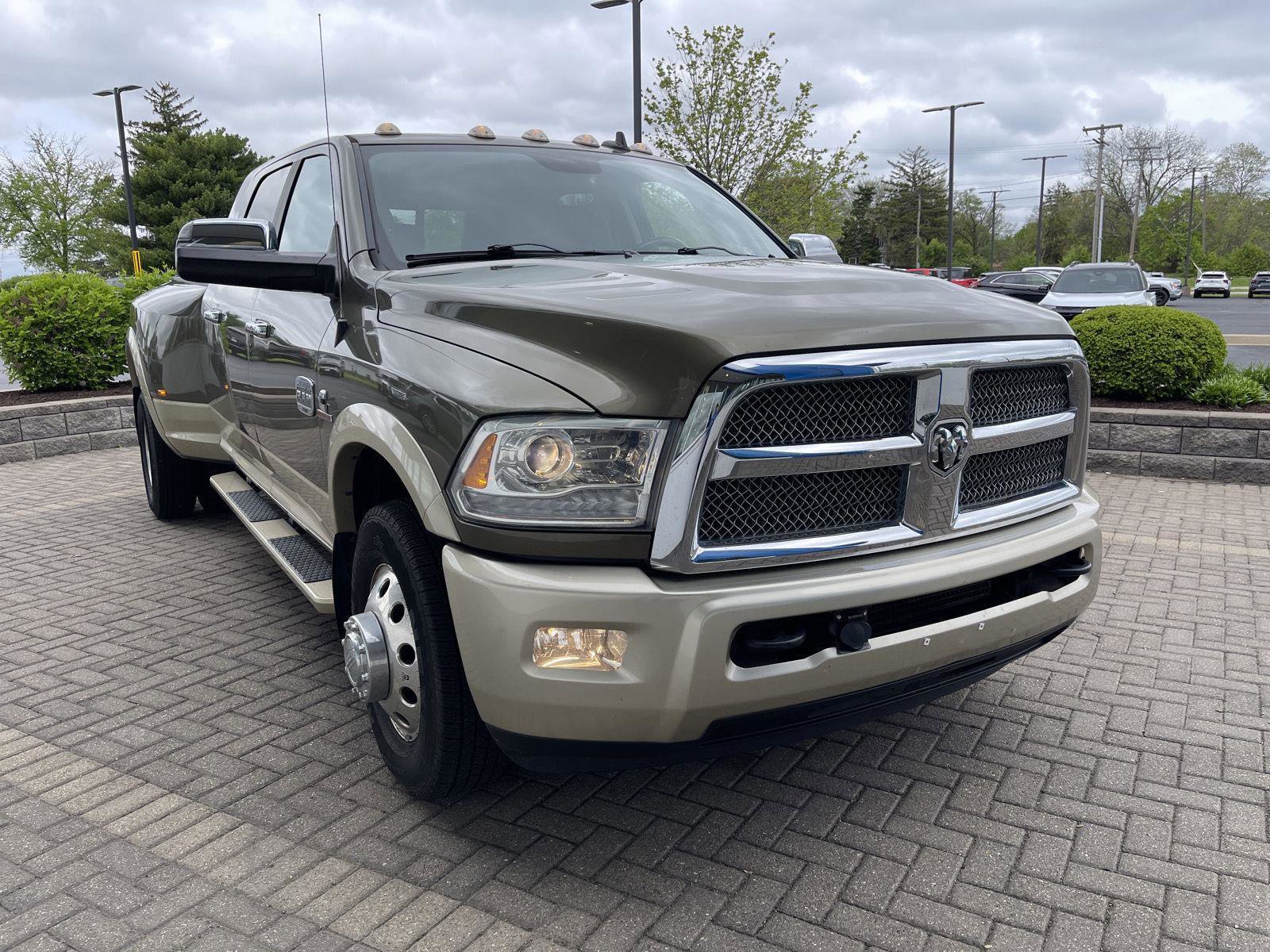 Used 2014 RAM 3500 Laramie Longhorn RWD image 7