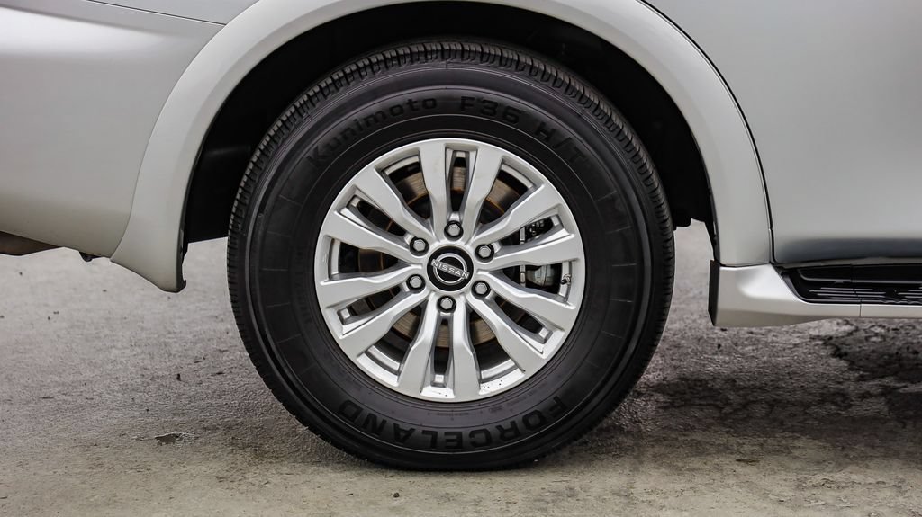 Used 2023 Nissan Armada SV AWD/4WD image 12