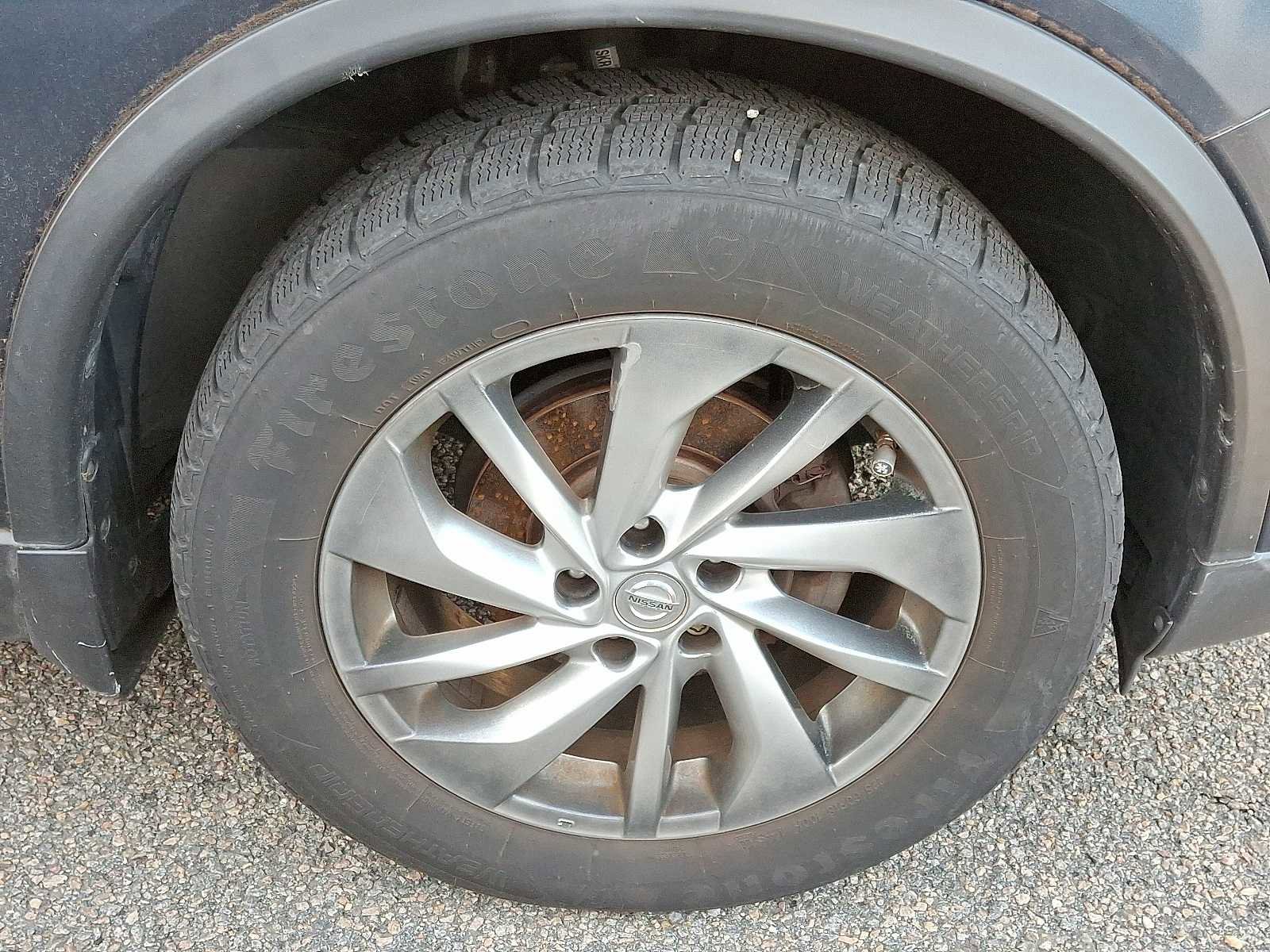 Used 2014 Nissan Rogue SL w/ SL Premium Package image 5