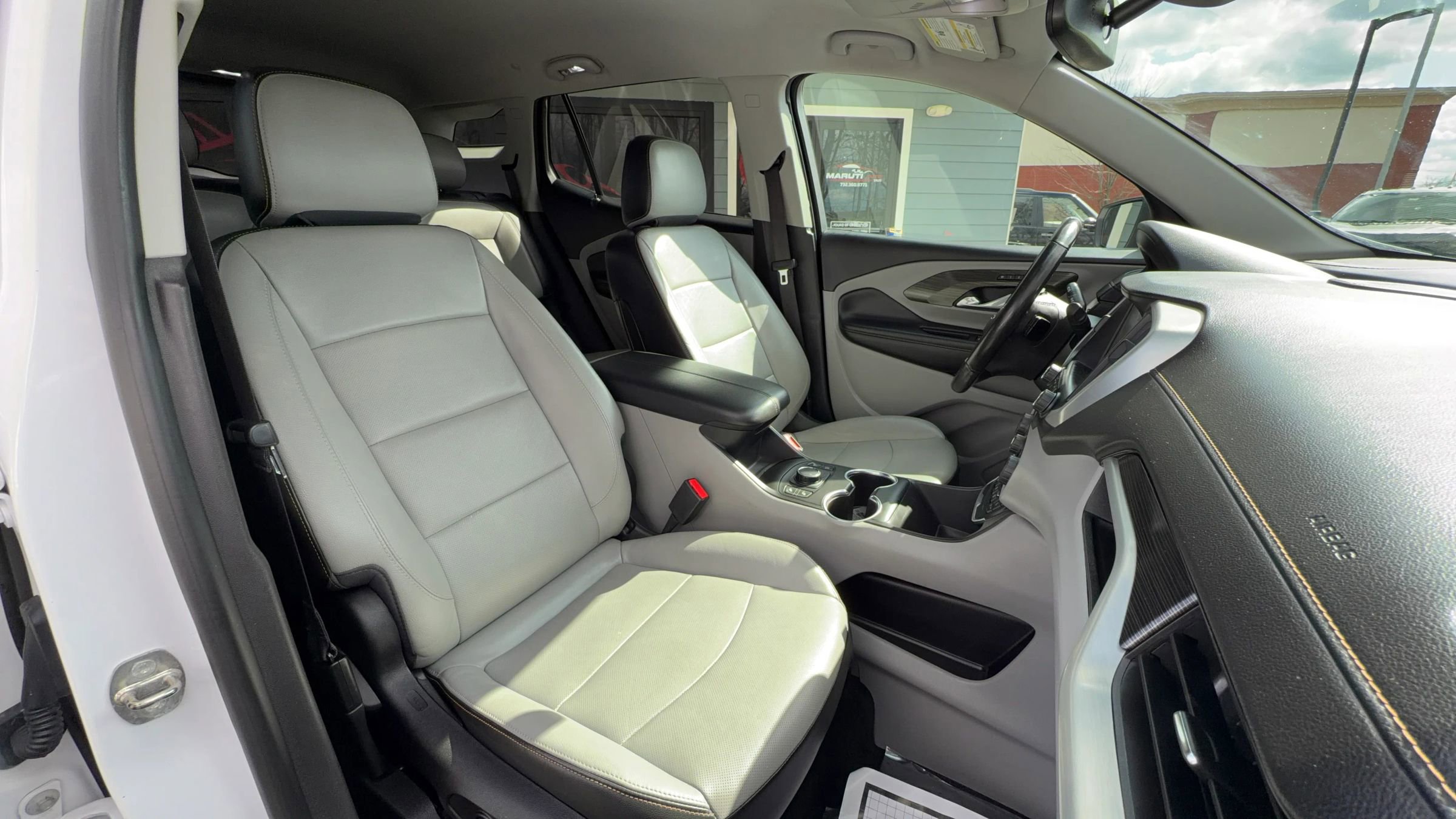 Used 2018 GMC Terrain SLT w/ Infotainment Package II image 24