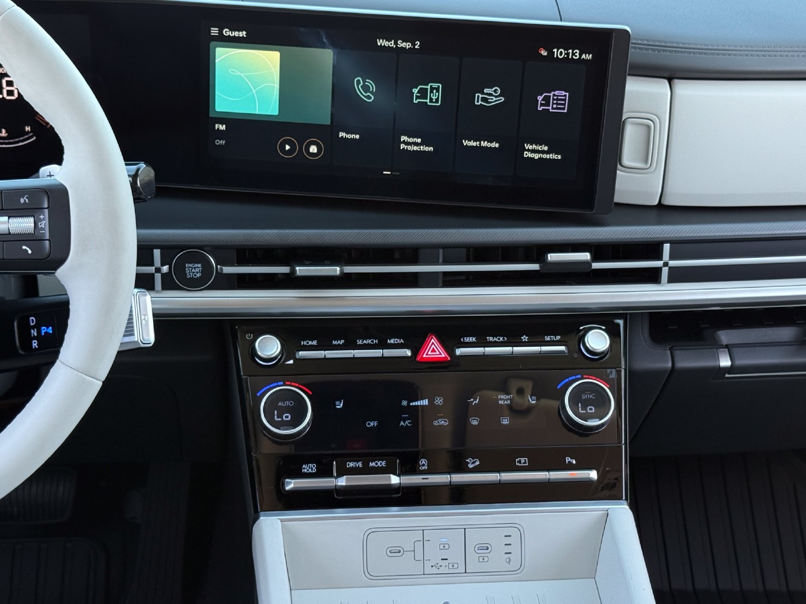 New 2027 Hyundai Santa Fe SEL FWD image 16