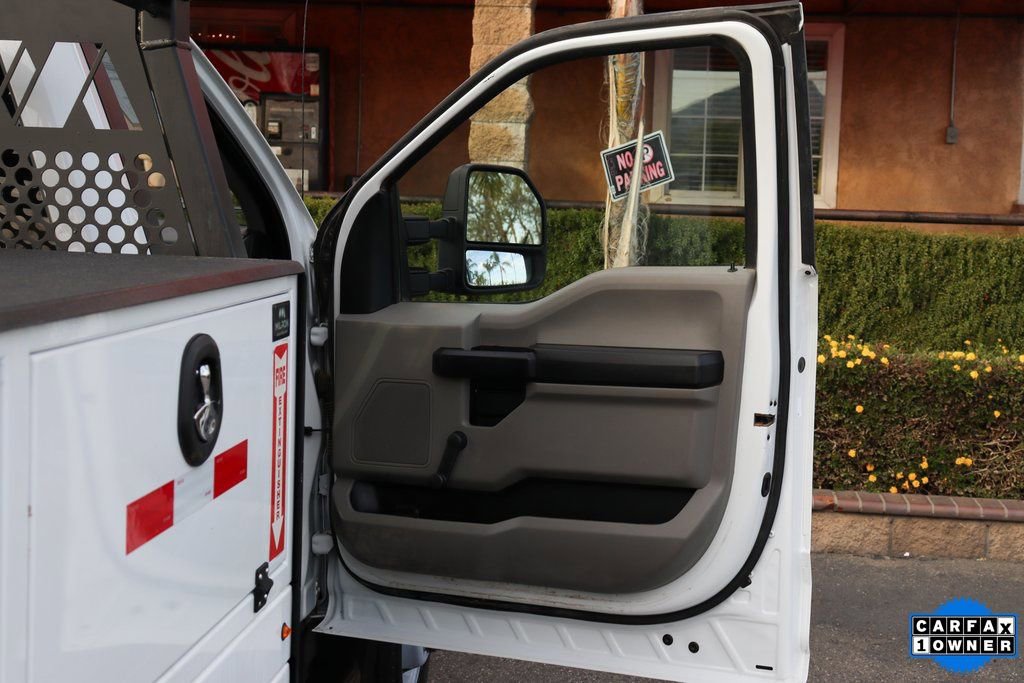 Used 2019 Ford F550 2WD Regular Cab Super Duty image 29