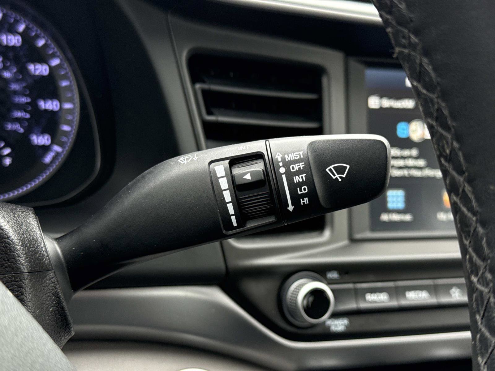 Used 2020 Hyundai Elantra Value Edition w/ Cargo Package (C1) image 13