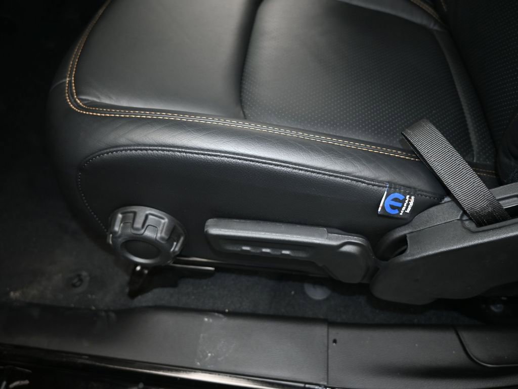 Used 2024 Jeep Gladiator Sport image 12