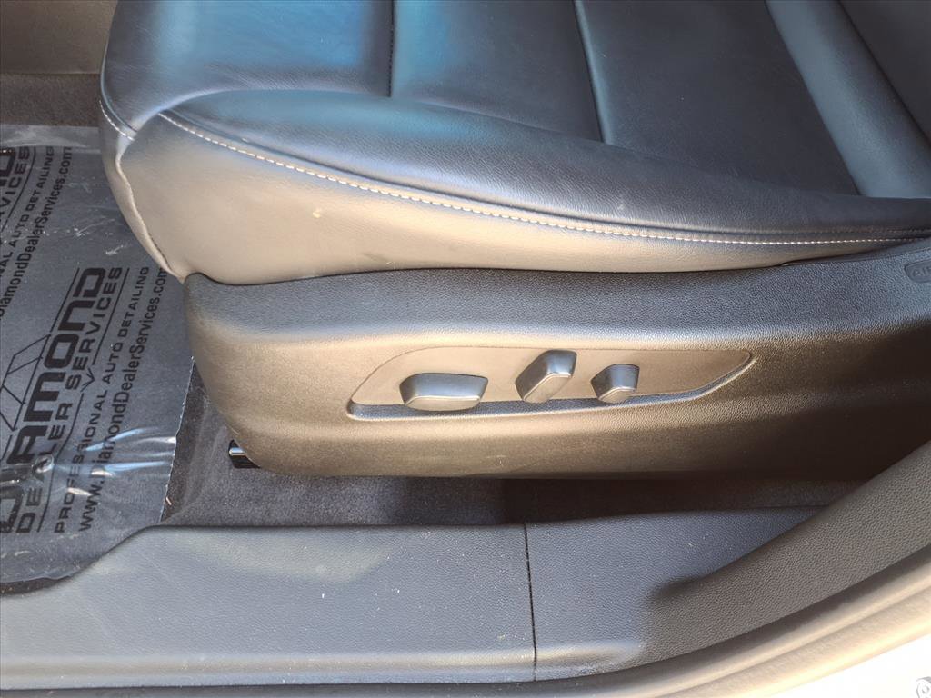 Certified 2023 Cadillac XT4 Premium Luxury image 20