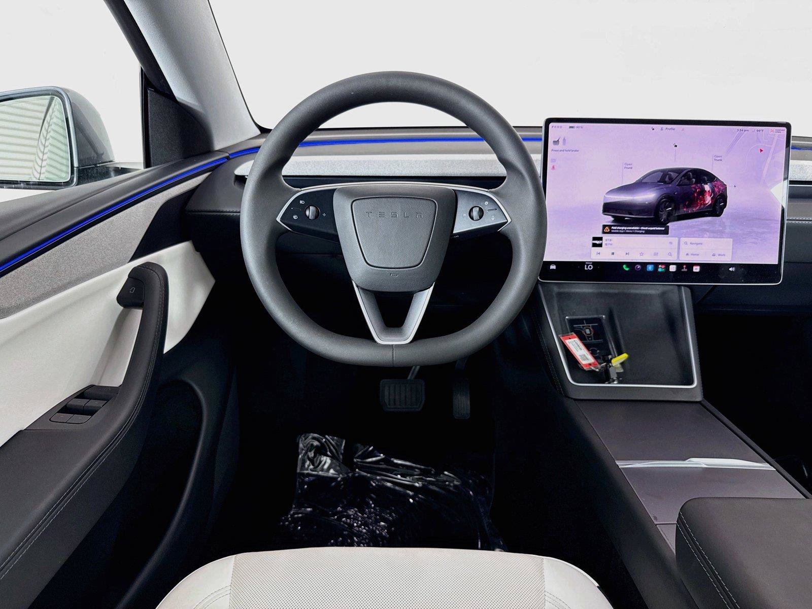 Used 2026 Tesla Model Y Long Range RWD image 12