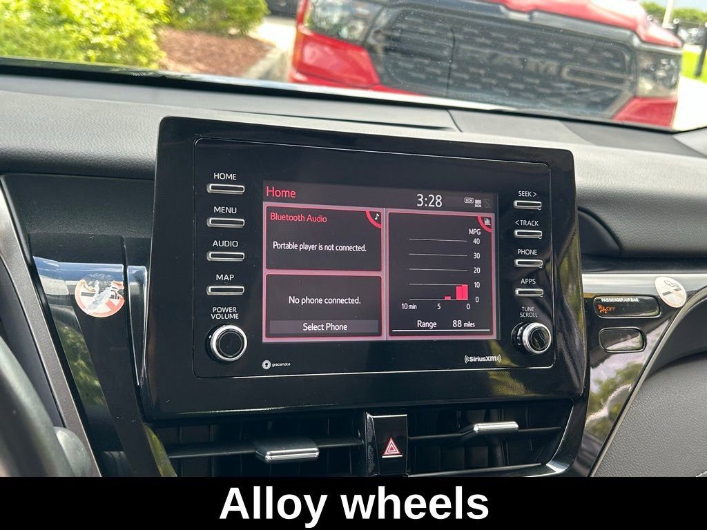 Used 2023 Toyota Camry SE image 20