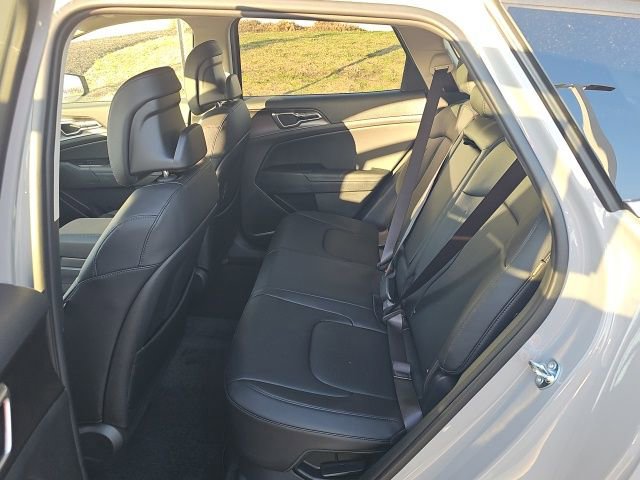 New 2026 Kia Sportage AWD Hybrid image 8