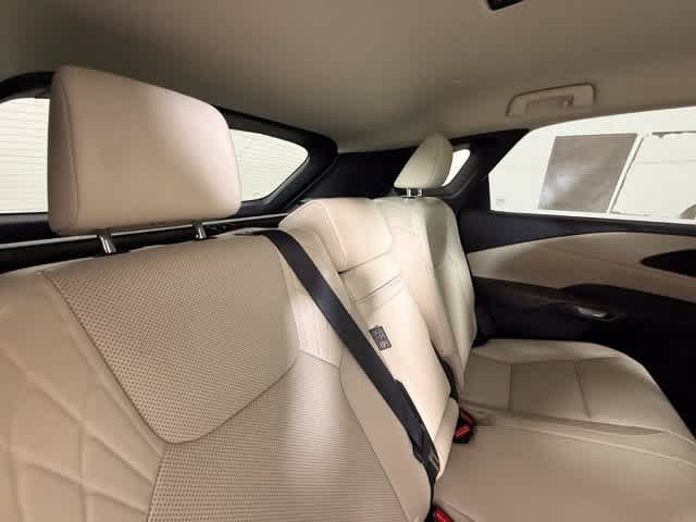Used 2024 Lexus RX 350 FWD w/ Technology Package image 28