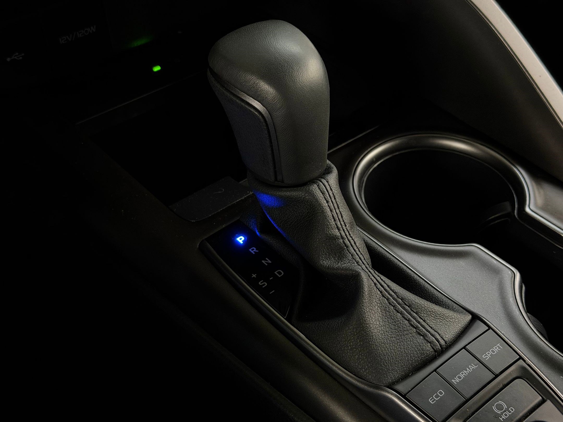 Used 2024 Toyota Camry XSE image 18