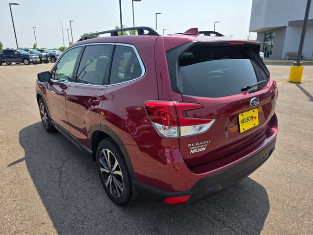 Used 2022 Subaru Forester Limited AWD/4WD image 11