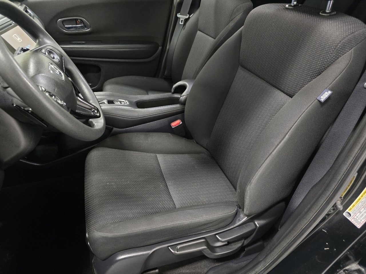 Used 2018 Honda HR-V EX image 22