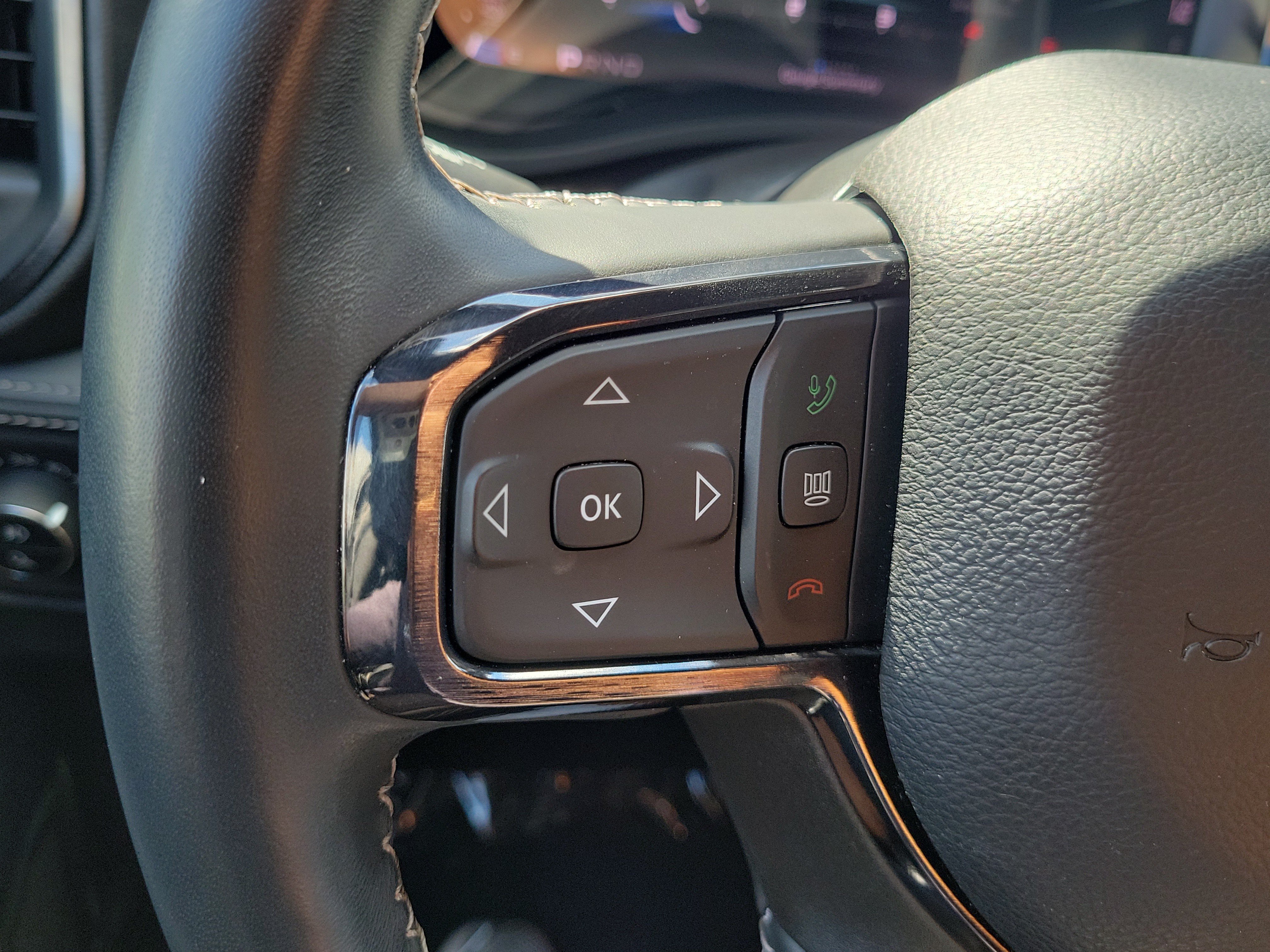 Used 2024 RAM 2500 Limited AWD/4WD image 25