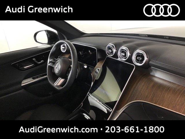 Used 2026 Mercedes-Benz GLC 300 4MATIC image 24