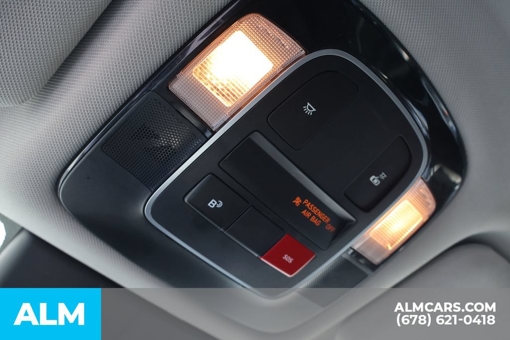Used 2025 Hyundai Sonata SEL FWD image 37