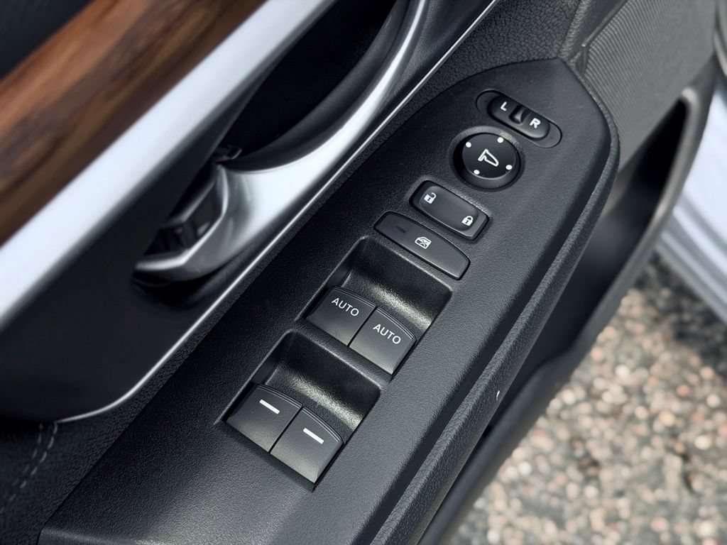 Used 2022 Honda CR-V EX image 13