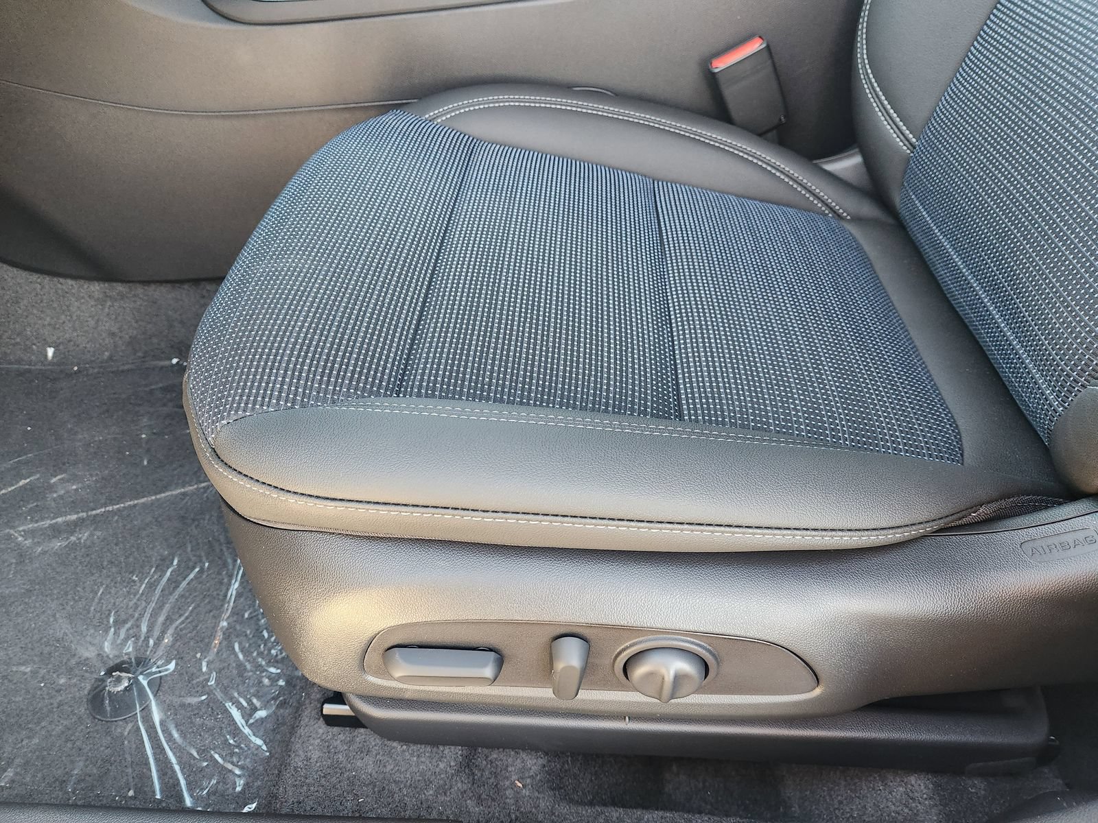 New 2026 Buick Envista Sport Touring w/ Convenience I Package FWD image 29