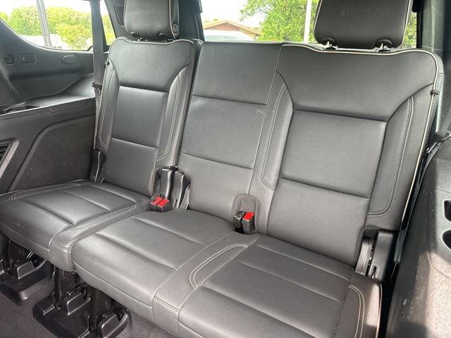 Used 2024 GMC Yukon SLT AWD/4WD image 29