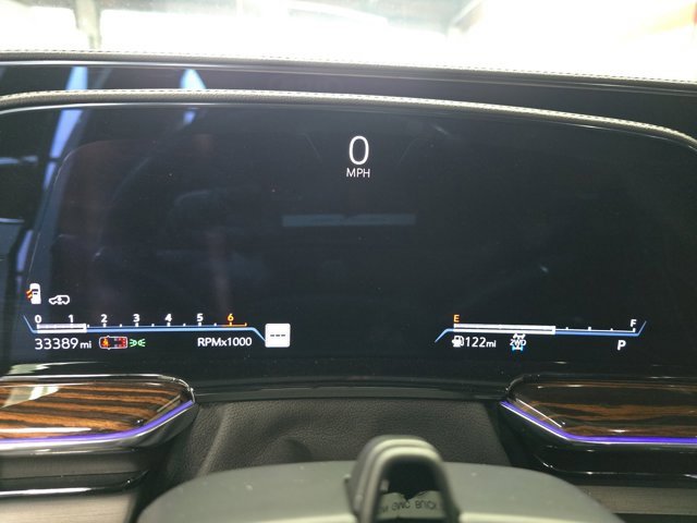 Used 2023 Cadillac Escalade Premium Luxury w/ Performance Package image 19