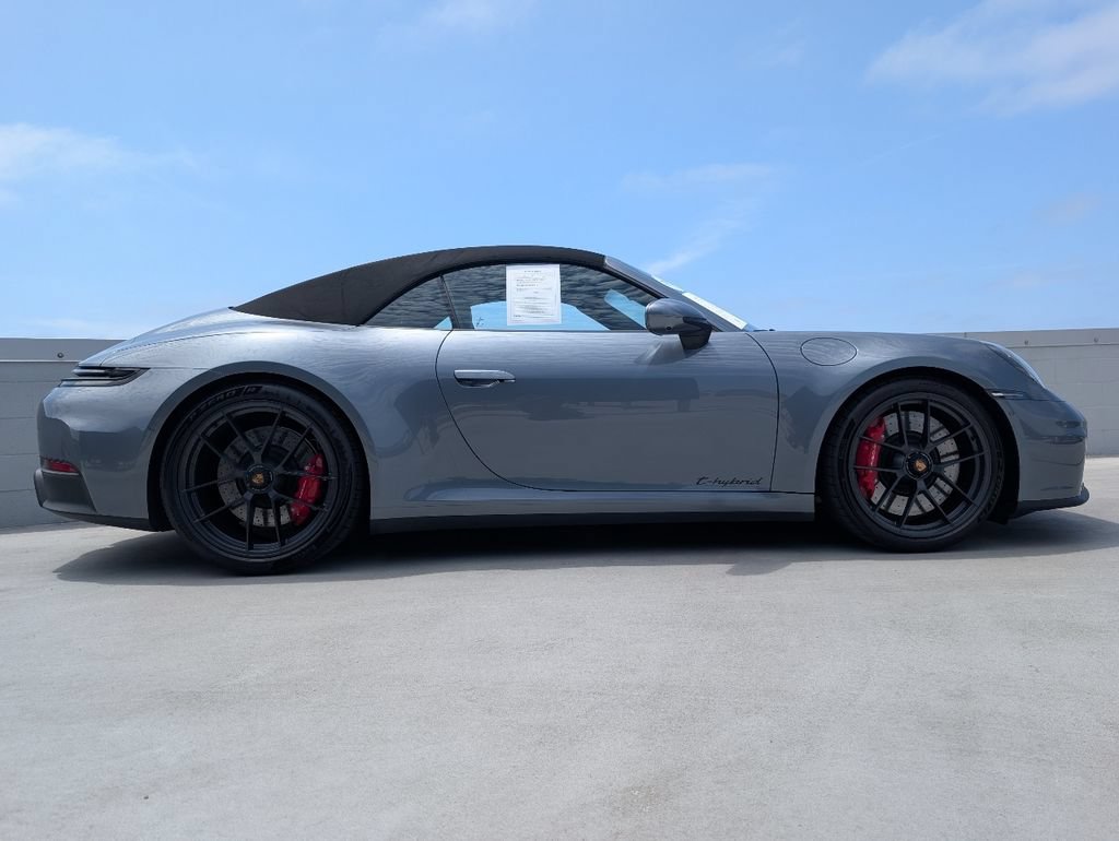 Certified 2026 Porsche 911 Carrera 4 GTS AWD/4WD image 24