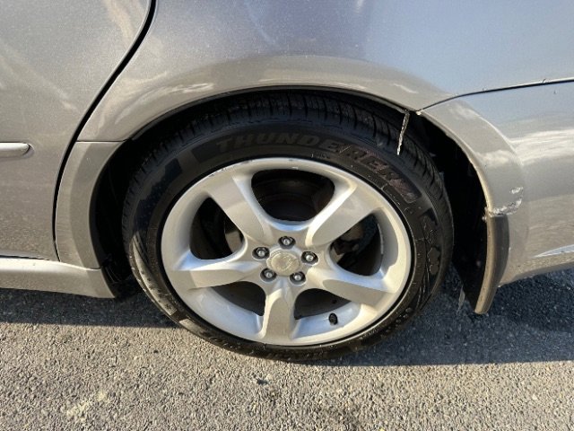 Used 2008 Subaru Legacy 2.5i Limited image 11