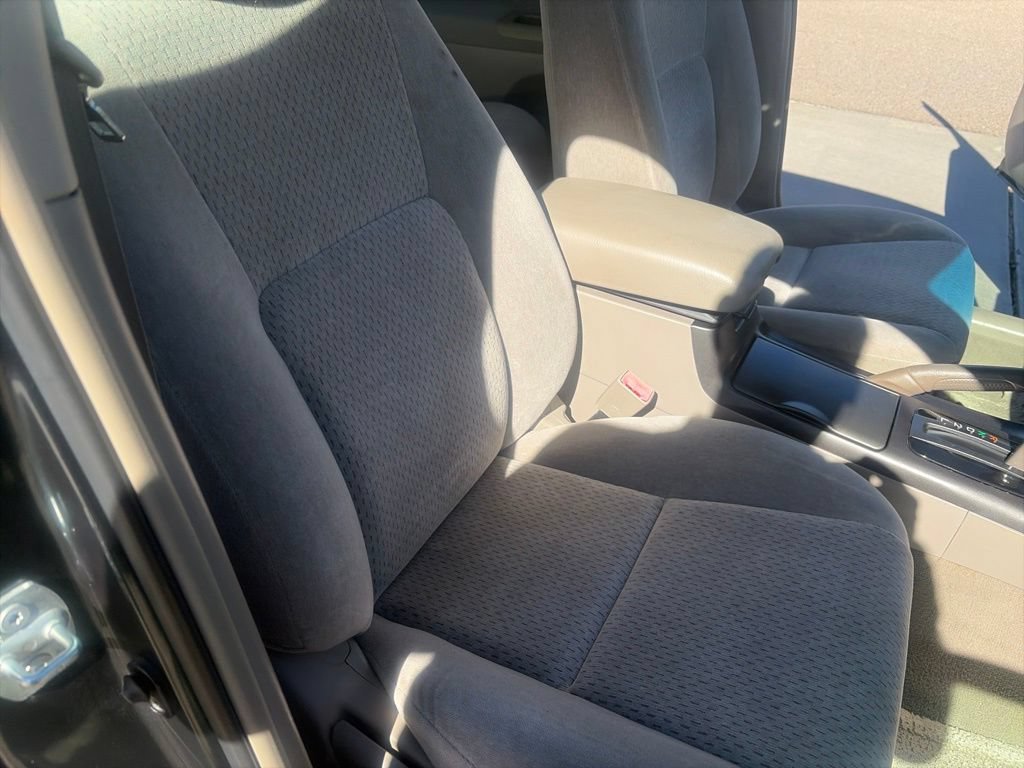 Used 2003 Toyota Camry FWD image 12