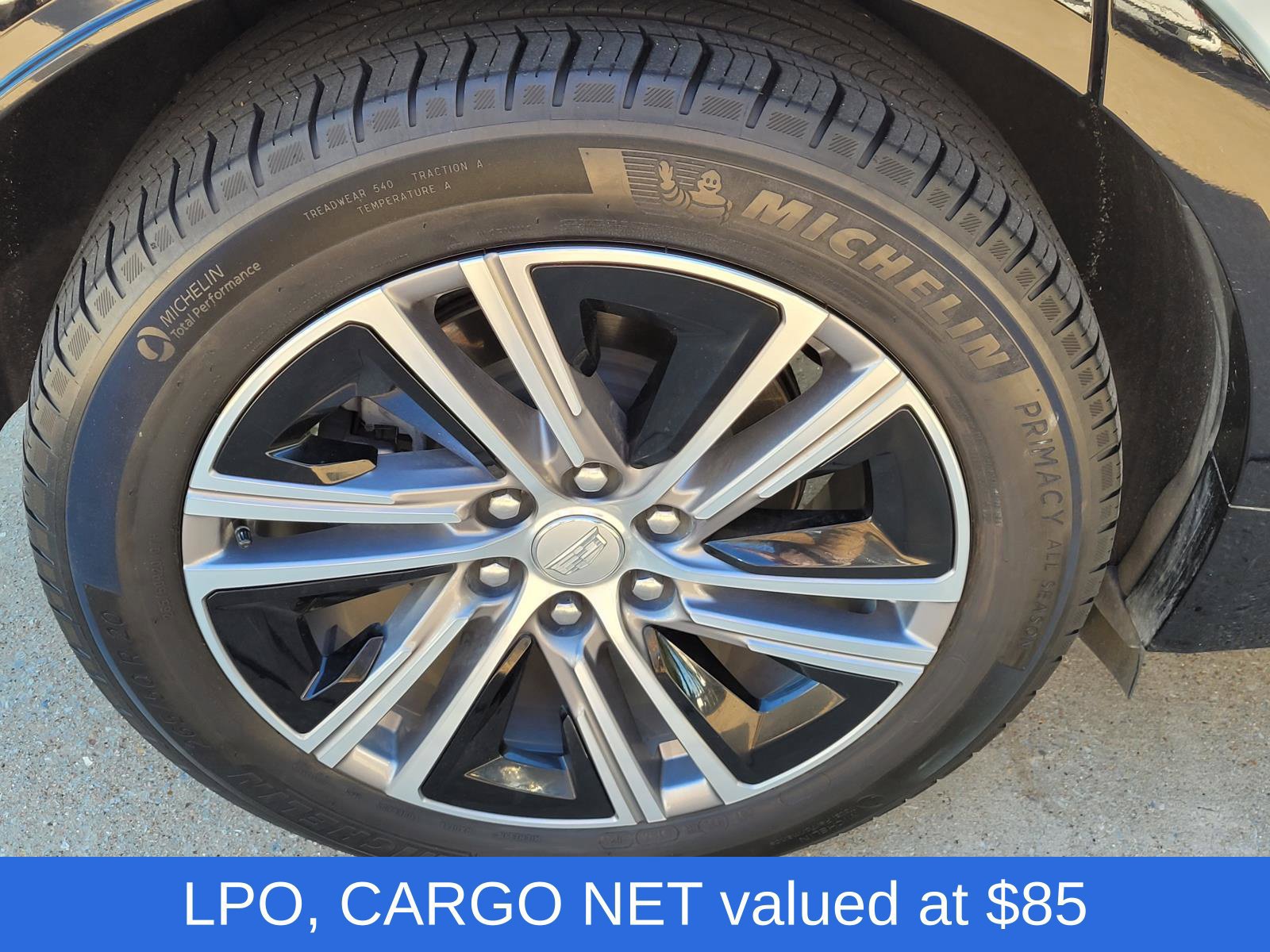 Used 2024 Cadillac Lyriq Tech AWD/4WD image 6