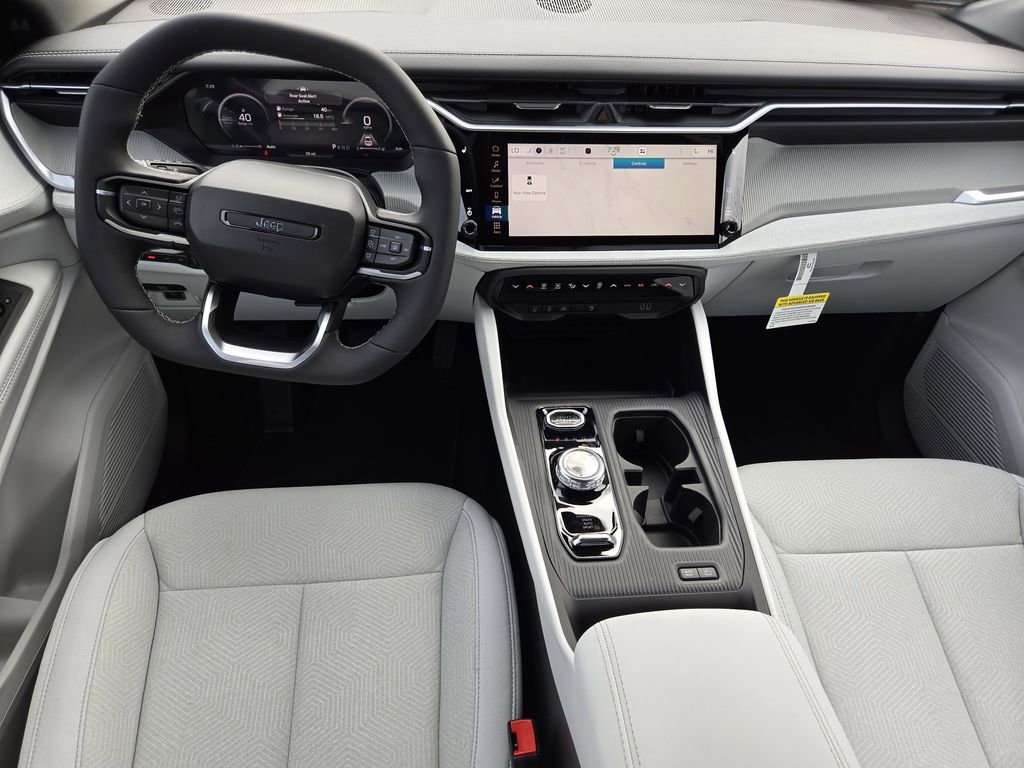 New 2026 Jeep Cherokee Laredo image 13