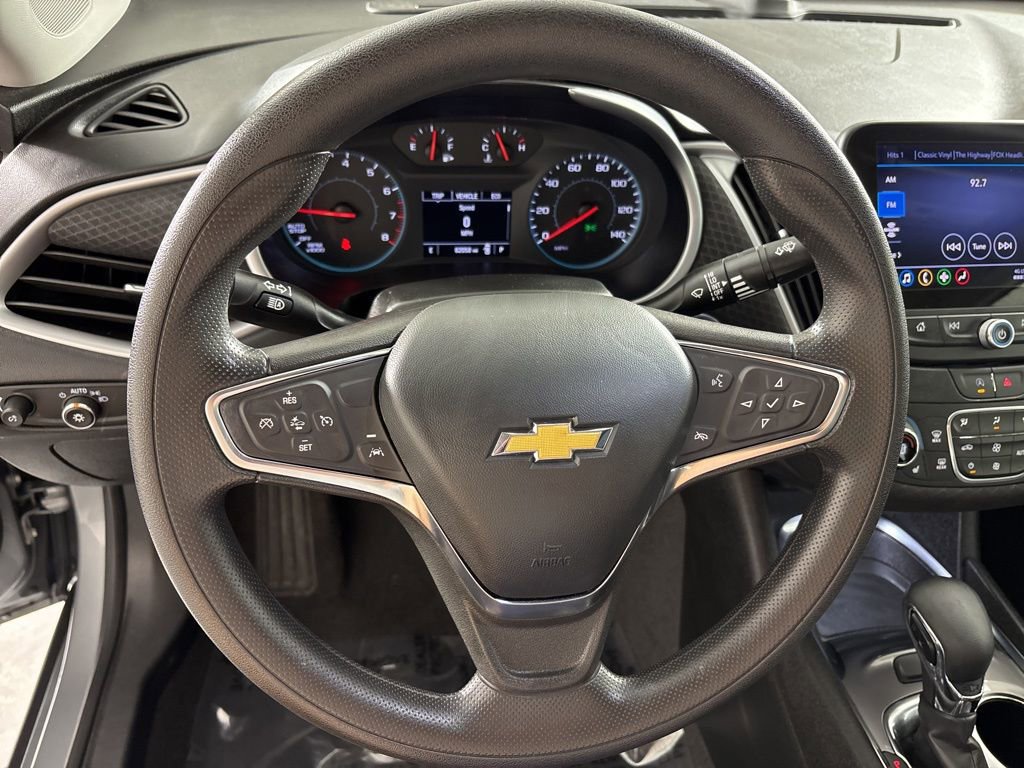 Used 2023 Chevrolet Malibu LT FWD image 27