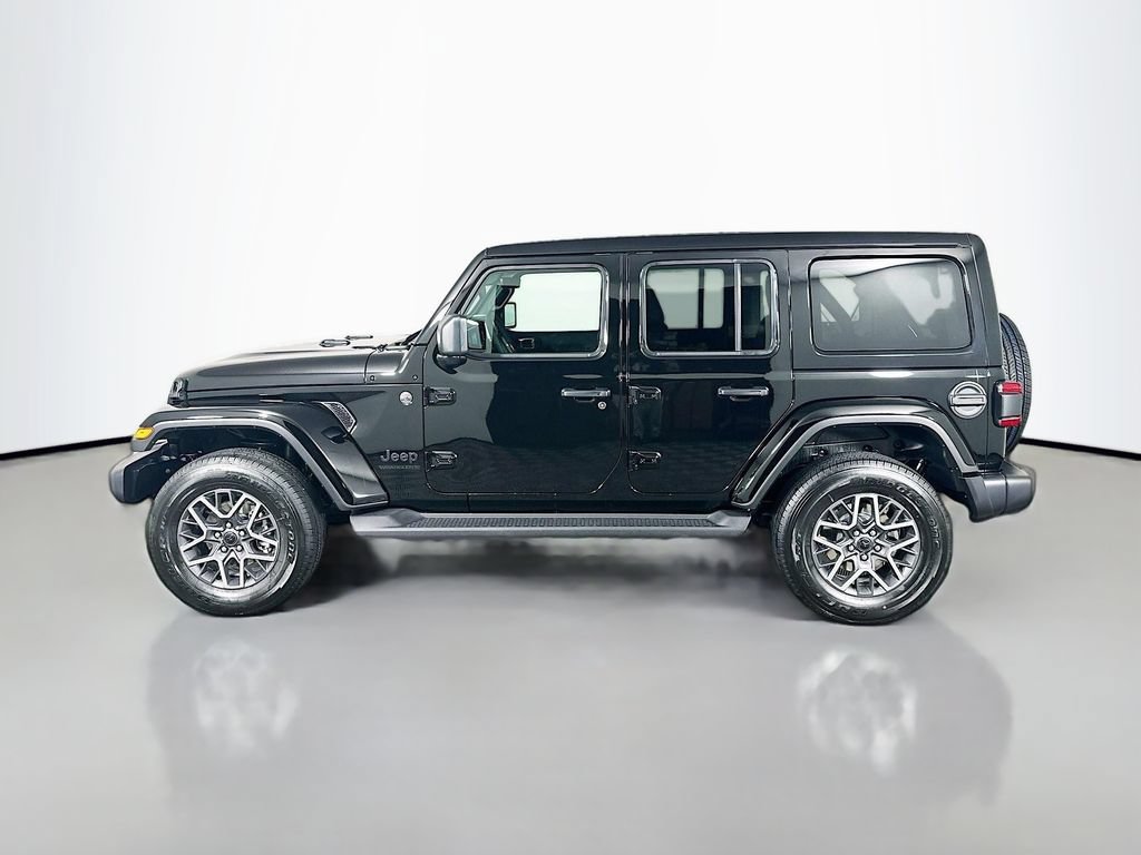 New 2026 Jeep Wrangler Unlimited Sahara AWD/4WD image 4