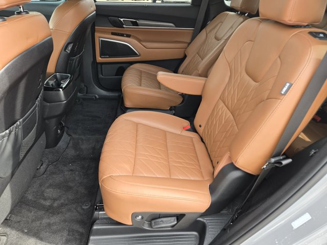 Used 2025 Kia Telluride SX Prestige X-Pro image 17