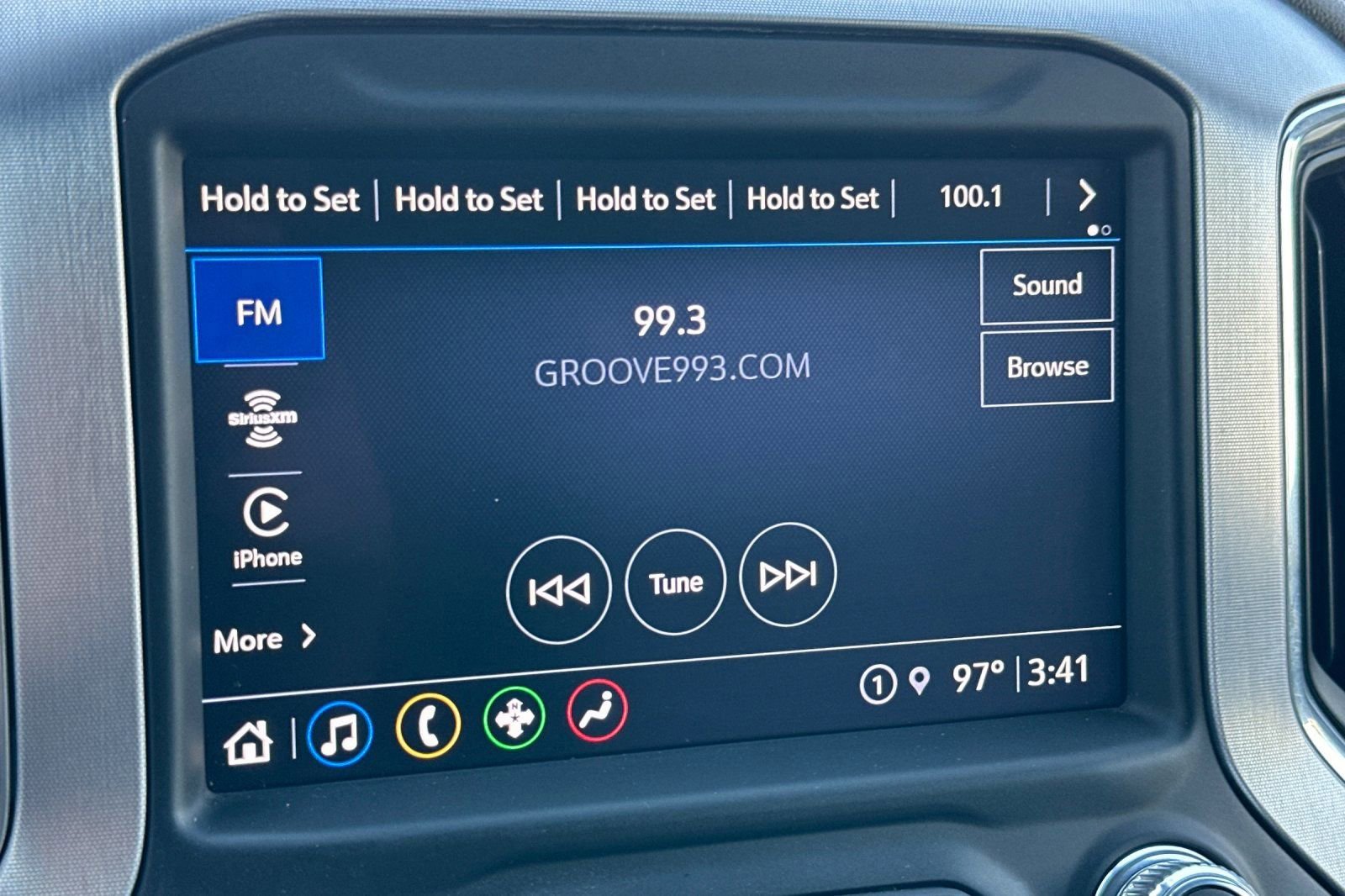 Certified 2022 GMC Sierra 1500 SLT w/ SLT Premium Package image 18