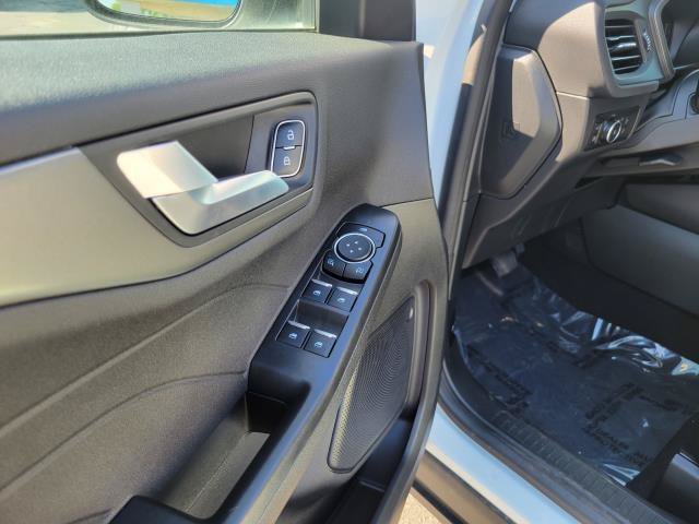 Used 2023 Ford Escape SE FWD image 7