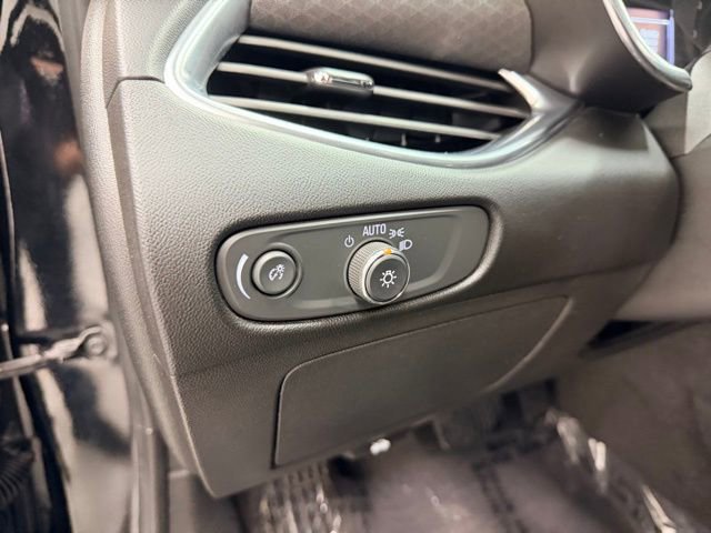 Certified 2020 Chevrolet Malibu LT image 20