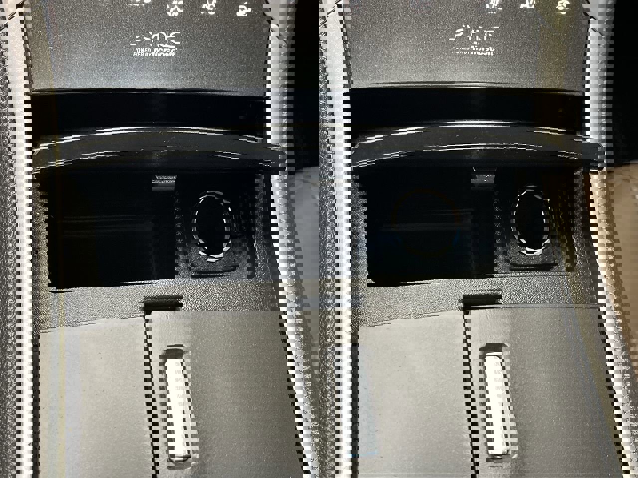 Used 2014 Lincoln MKZ image 25