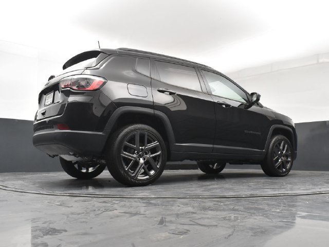 New 2026 Jeep Compass Limited AWD/4WD image 24