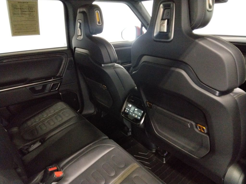 Used 2023 Rivian R1S Launch Edition image 46