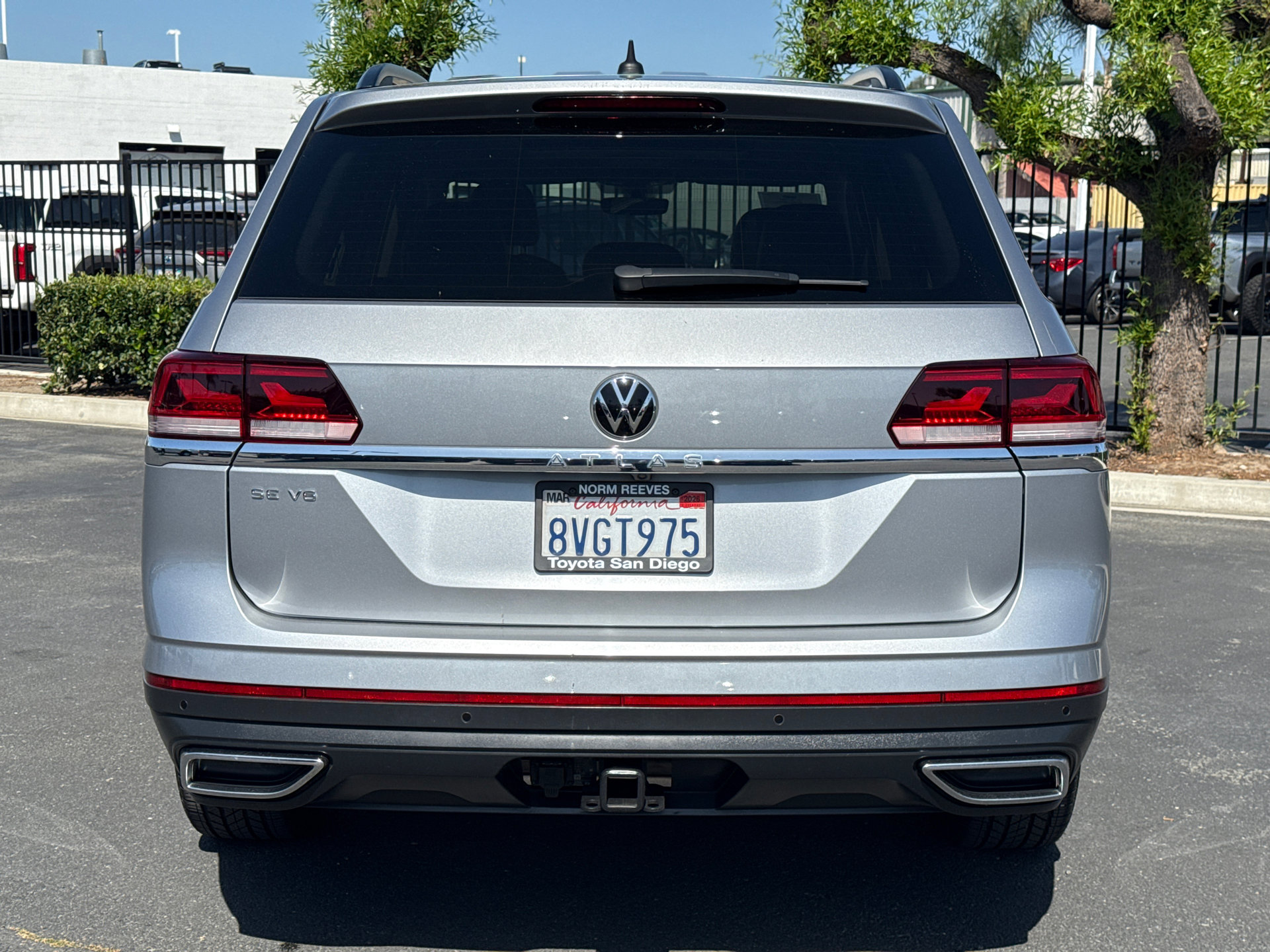 Used 2021 Volkswagen Atlas SE w/ Panoramic Sunroof Package FWD image 8