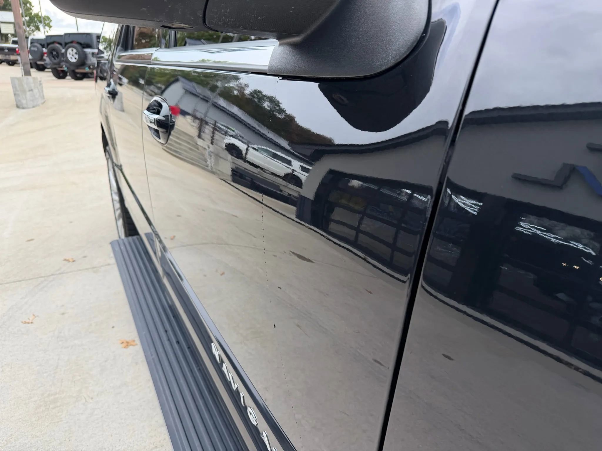 Used 2015 Lincoln Navigator L 4WD w/ Equipment Group 101A Reserve image 67