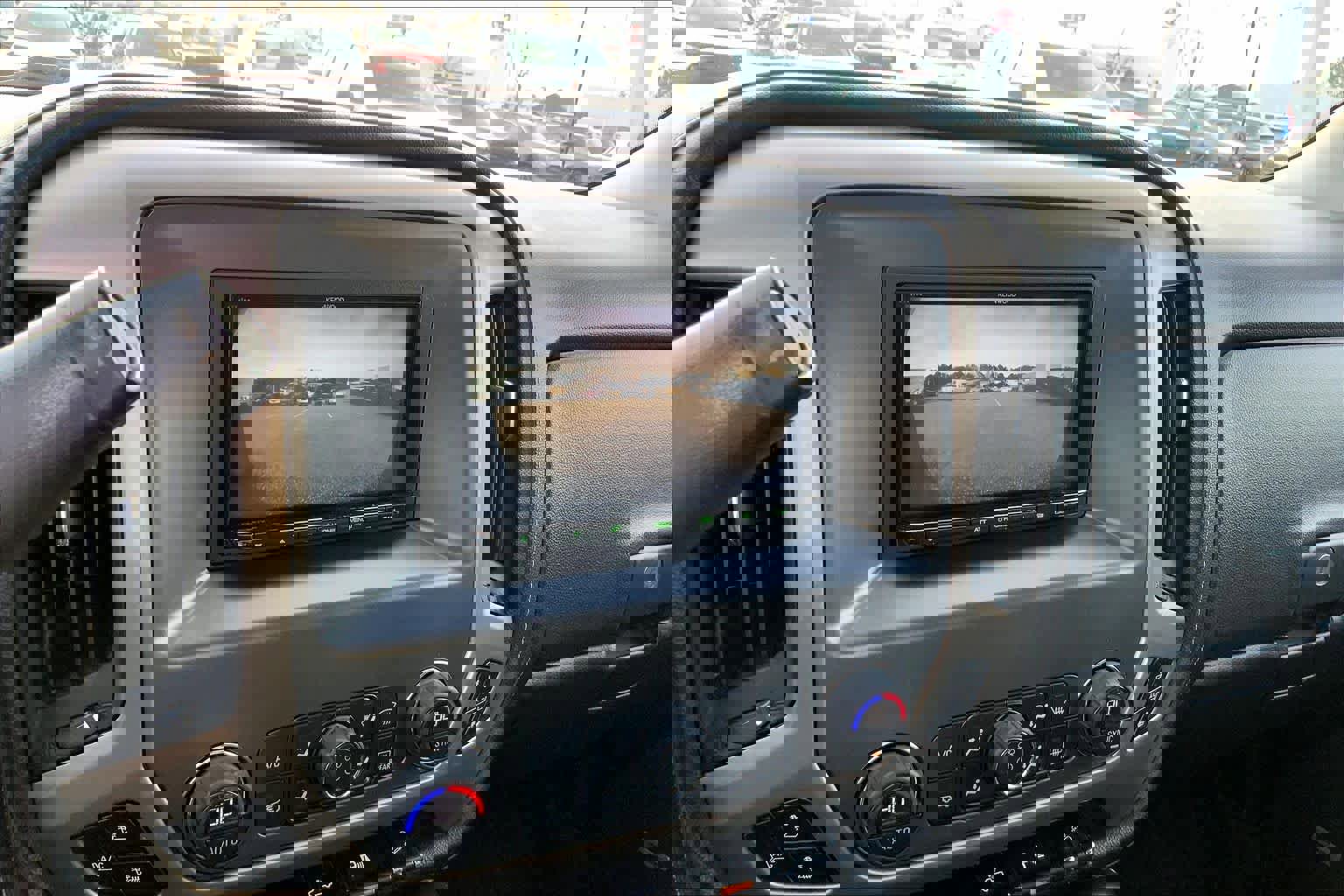 Used 2015 GMC Sierra 2500 Denali w/ Suspension Package, Off-Road image 28