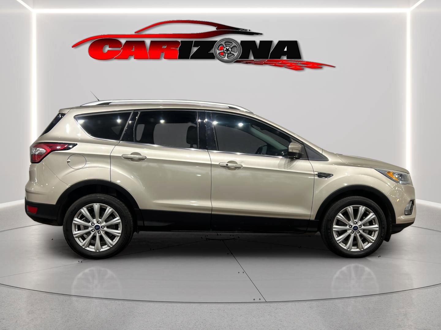 Used 2017 Ford Escape Titanium image 10