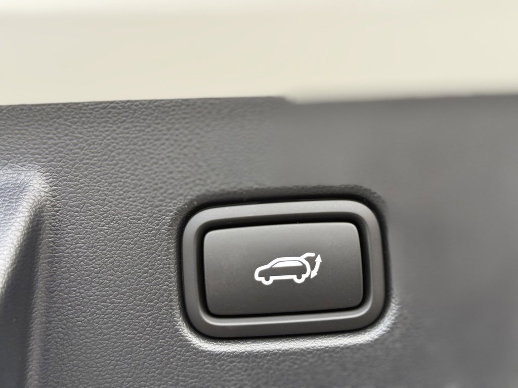 New 2025 Hyundai Tucson SEL image 17