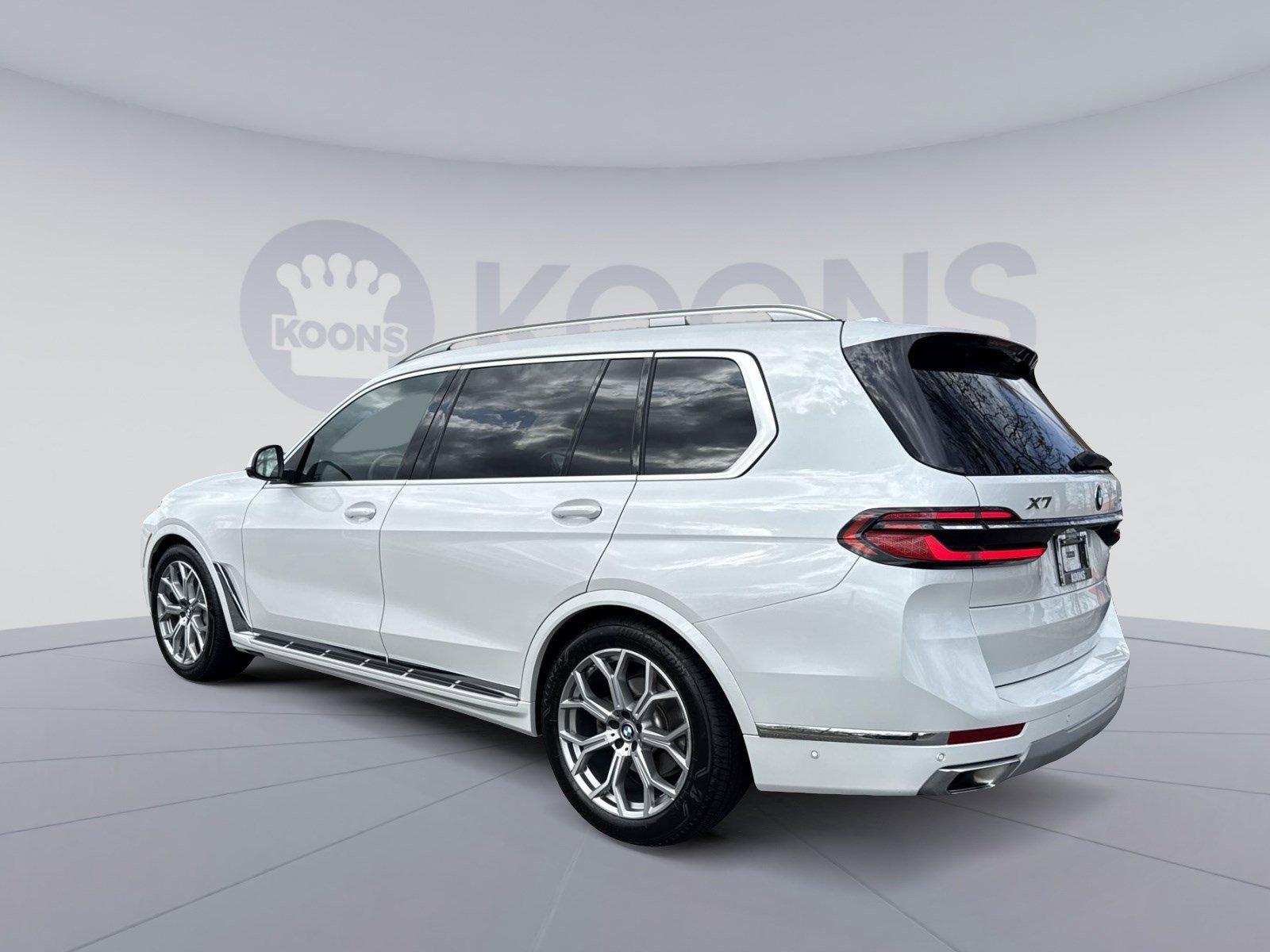 Used 2026 BMW X7 xDrive40i image 4