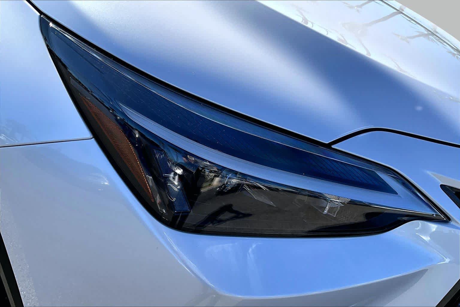 Certified 2025 Lexus NX 250 FWD w/ Accessory Package (2T) image 26