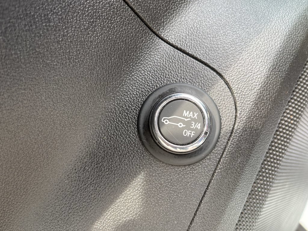 Used 2020 GMC Acadia SLT FWD image 20