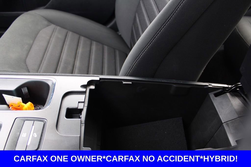 Used 2019 Ford Fusion SE image 40