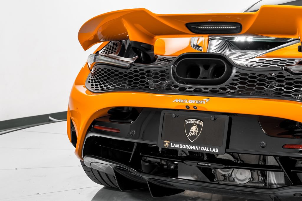 Used 2026 McLaren 750S RWD image 45